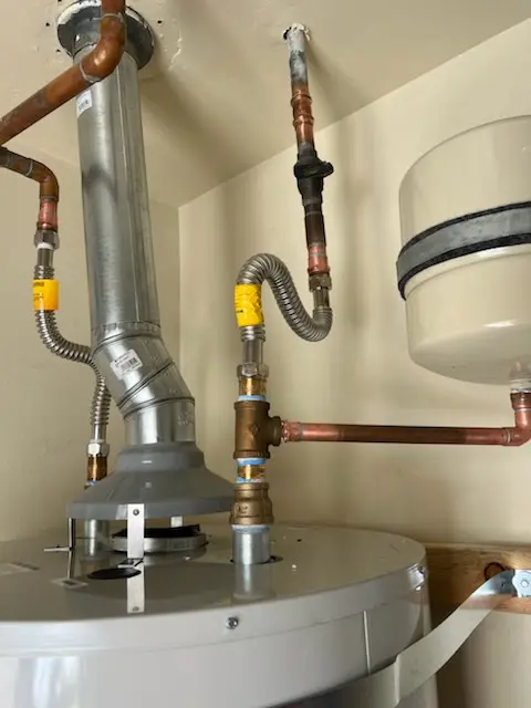 Water heater installation and plumbing repair in Bundy Crossing